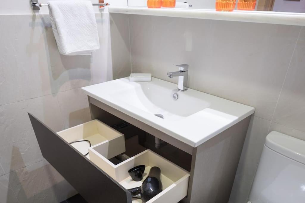 Vista Alhambra I- Private Roof Top Terrace - Wifi กรานาดา ภายนอก รูปภาพ